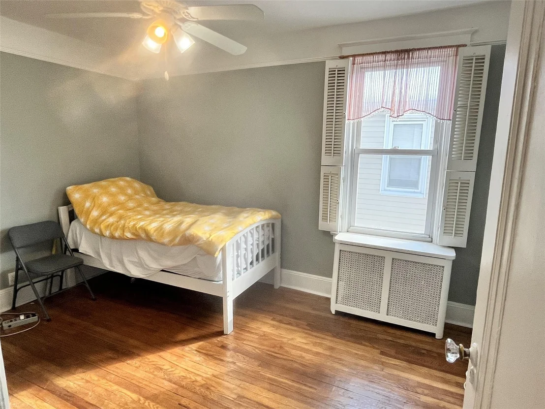 Photo of 1369 Merry Avenue