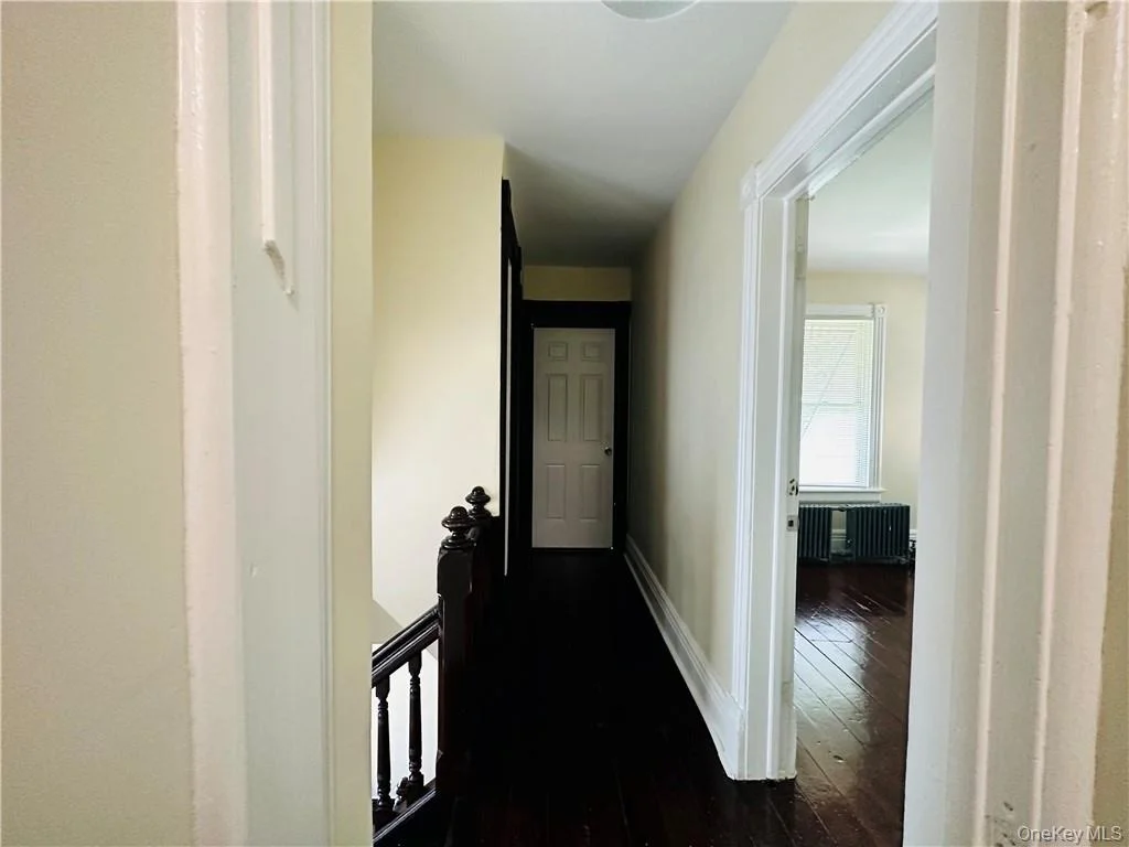 Photo of 32 Hooker Avenue