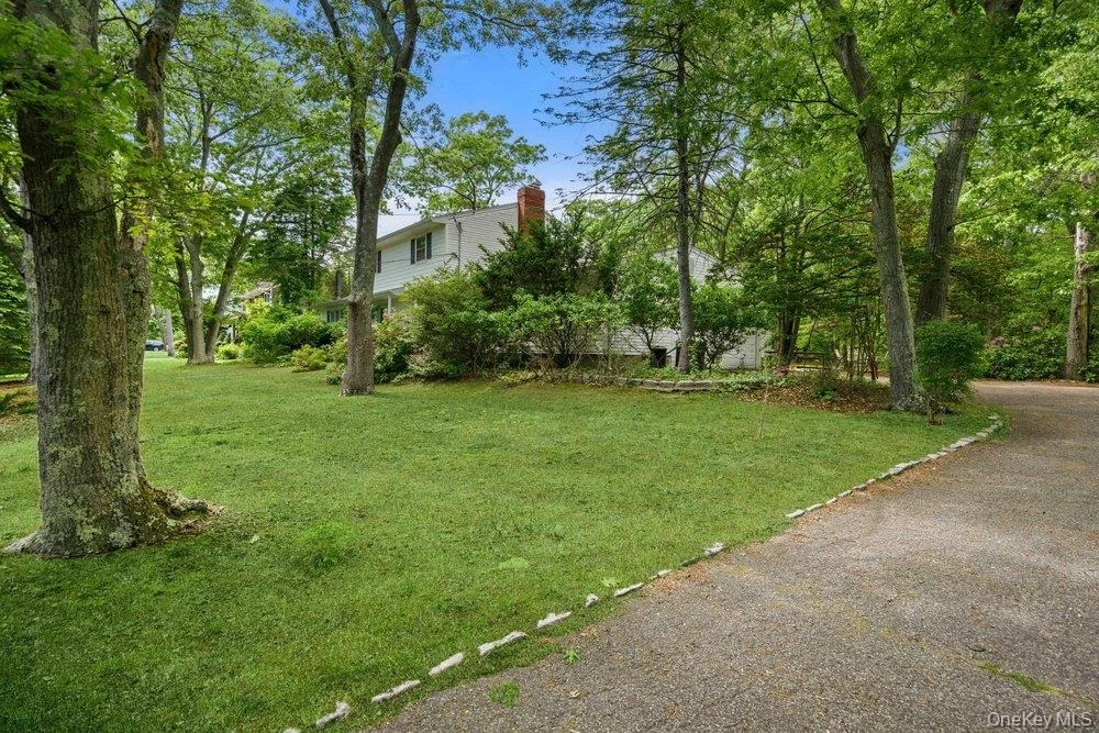 Photo of 45 Lone Oak Path