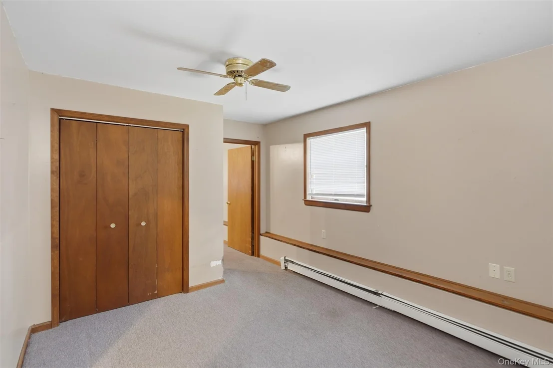 Photo of 122 River Road