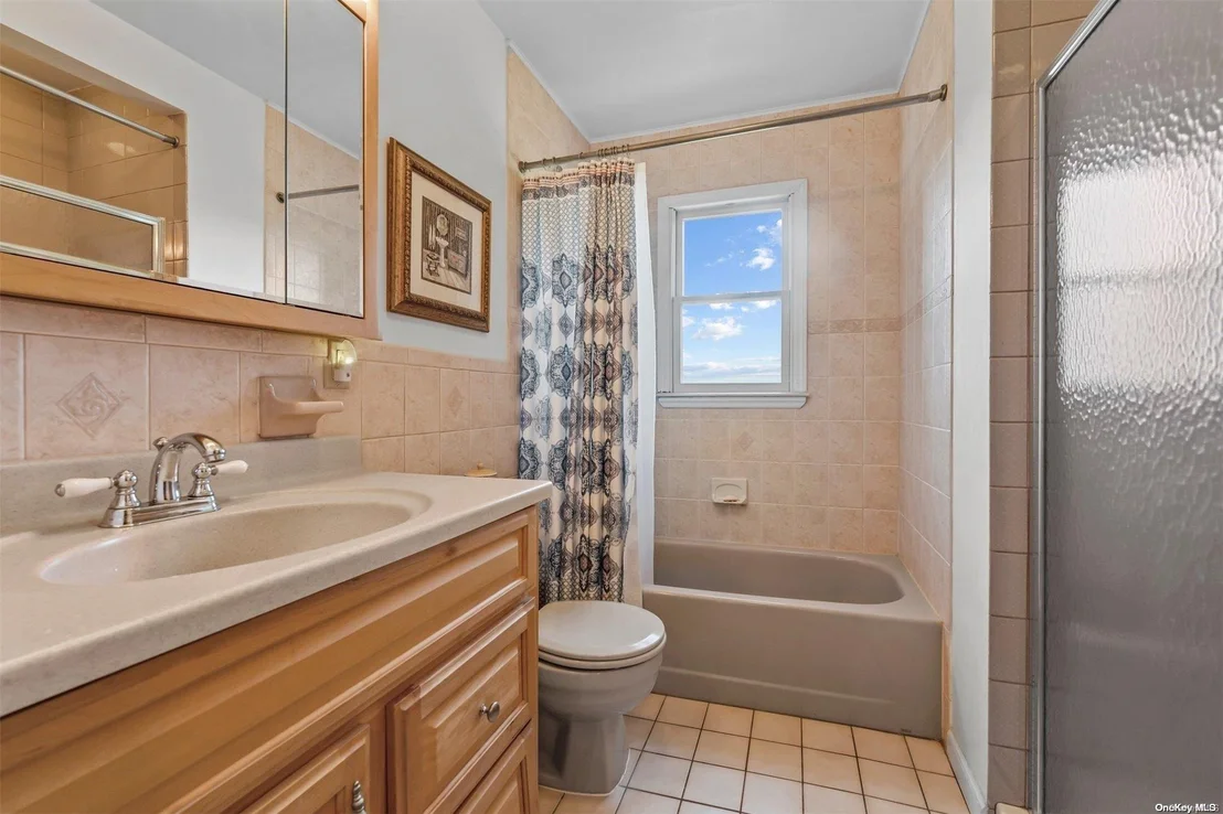 Photo of 38 Dolphin Way