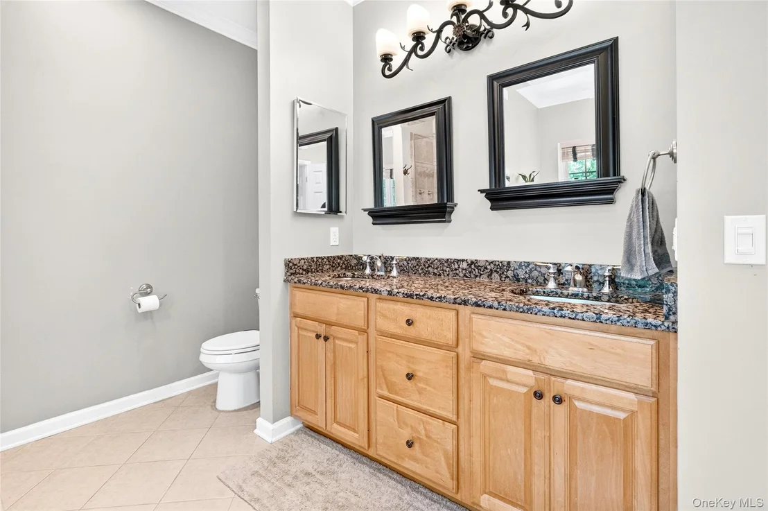 Photo of 12 Meadowview Lane