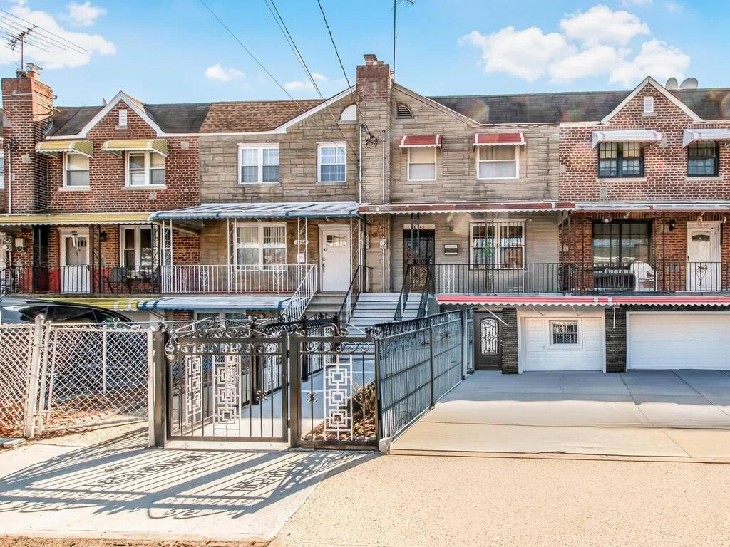 Photo of 1462 Arnow Avenue