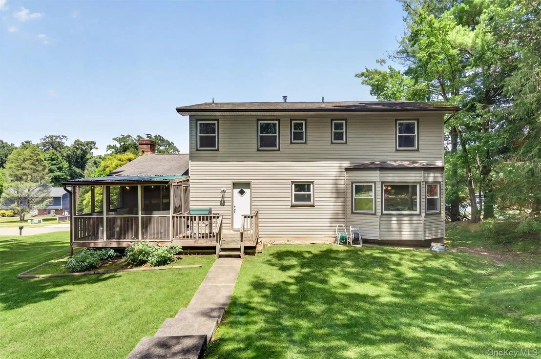 Photo of 33 Winchester Drive