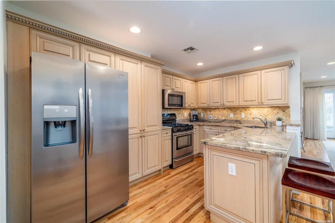 Photo of Unit UPPER at 159 Monroe Boulevard