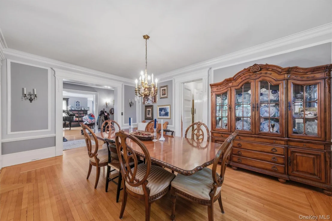 Photo of 83 Hooker Avenue