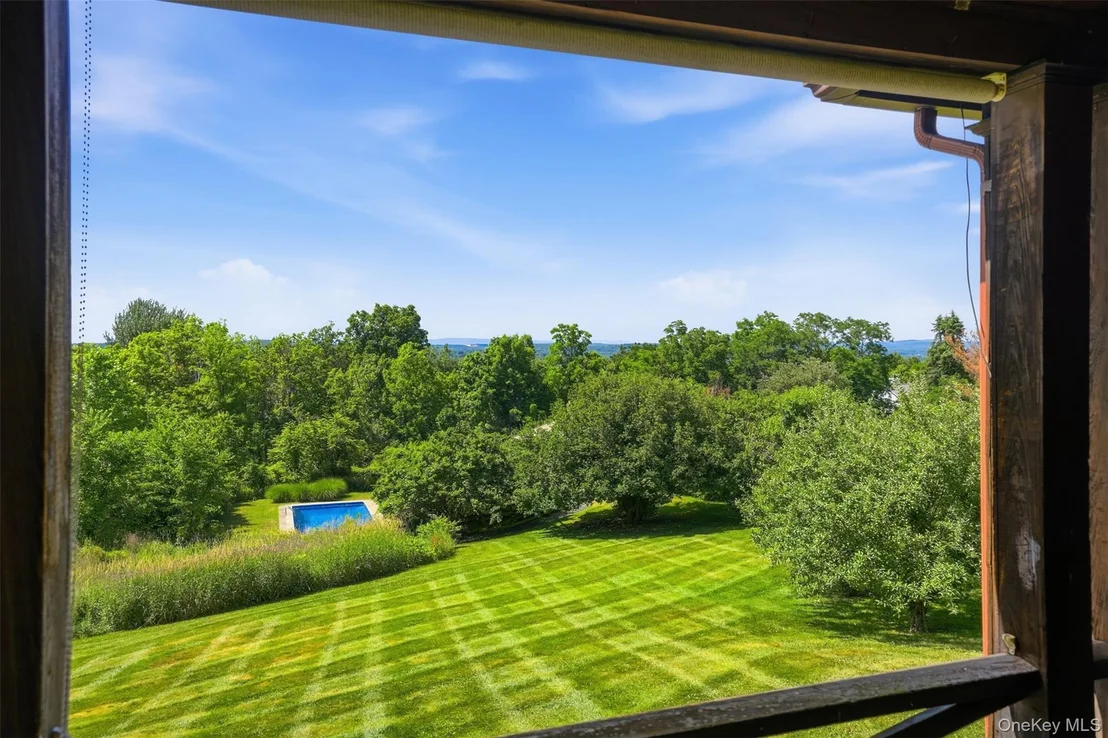 Photo of 37 Ridge Road