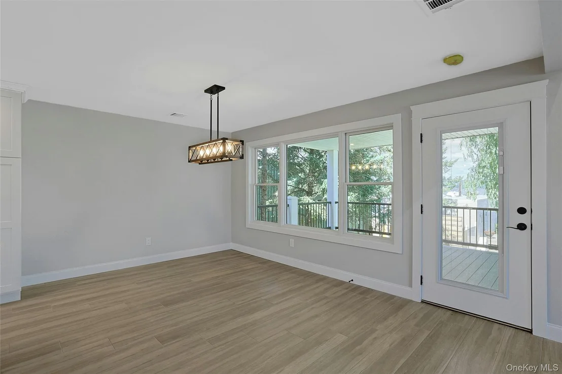 Photo of 74 Beach Road