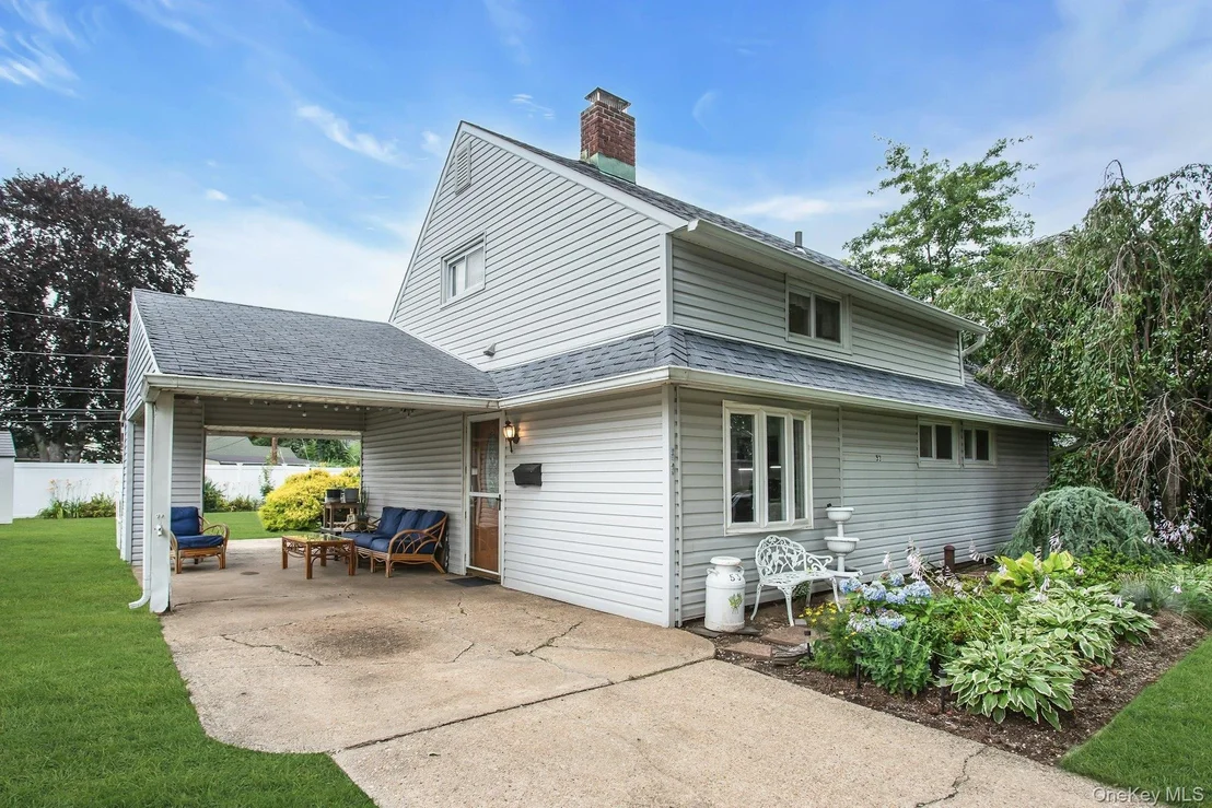 Photo of 53 Elves Lane