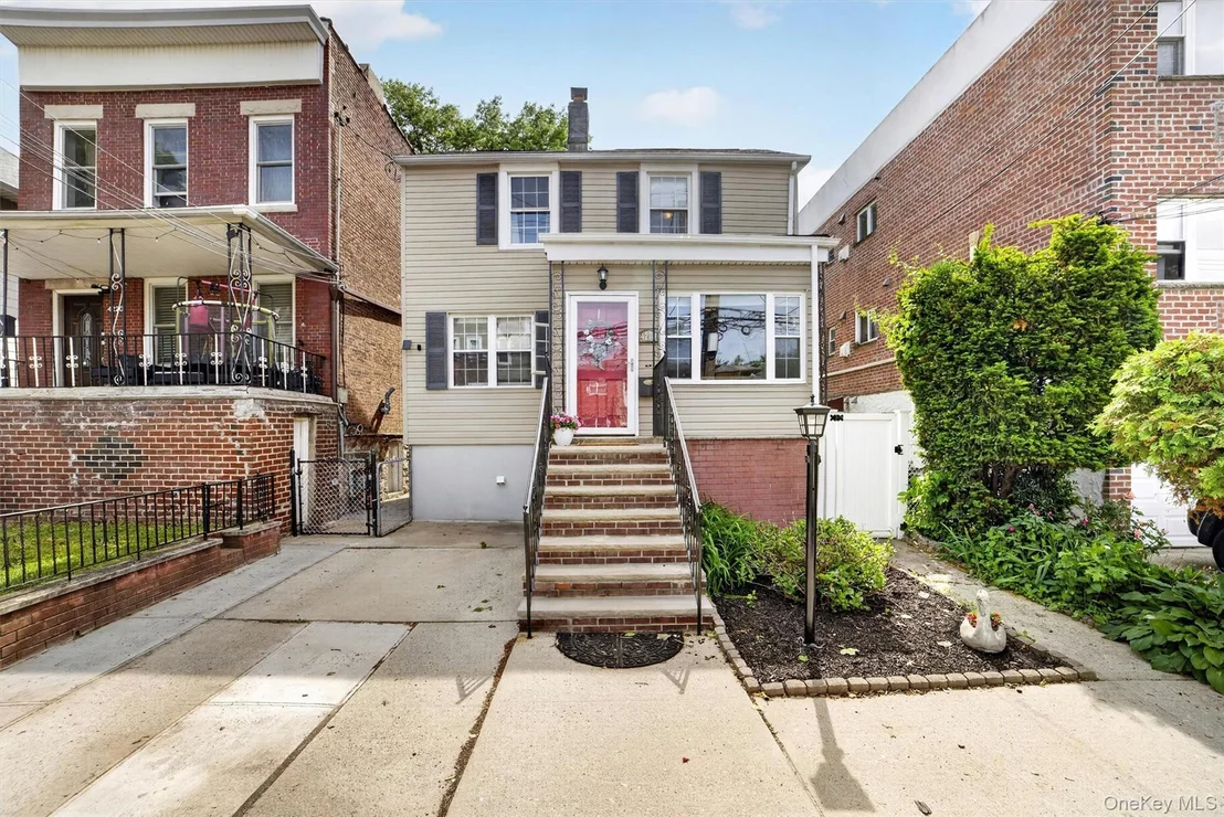 Photo of 4218 Herkimer Place