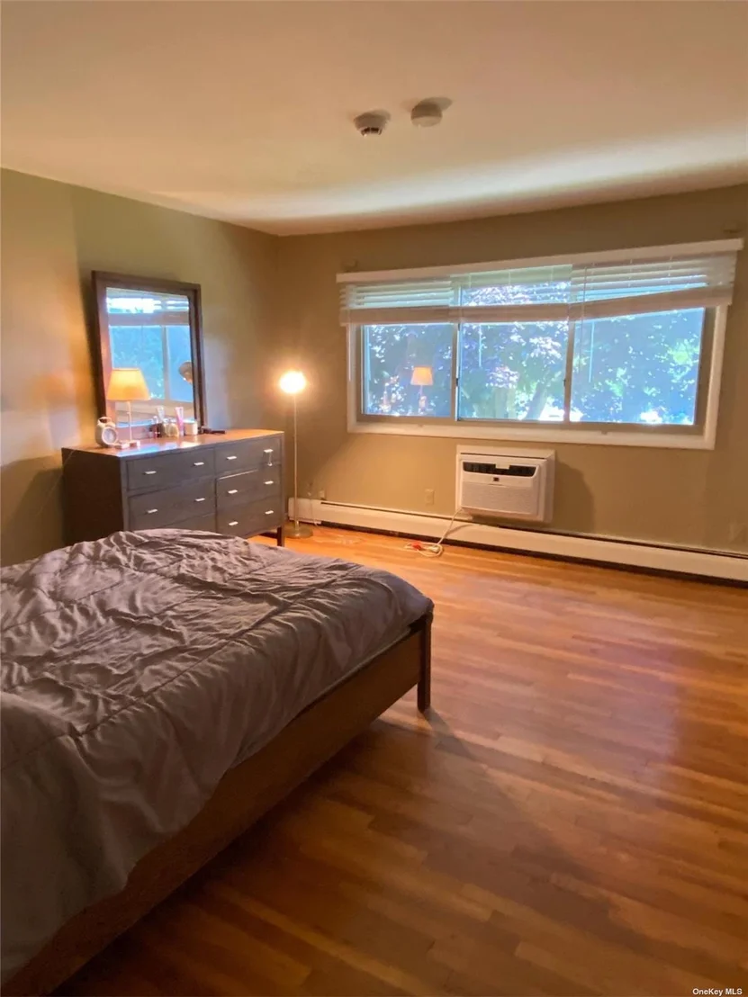 Photo of Unit 2B at 2417 Union Boulevard