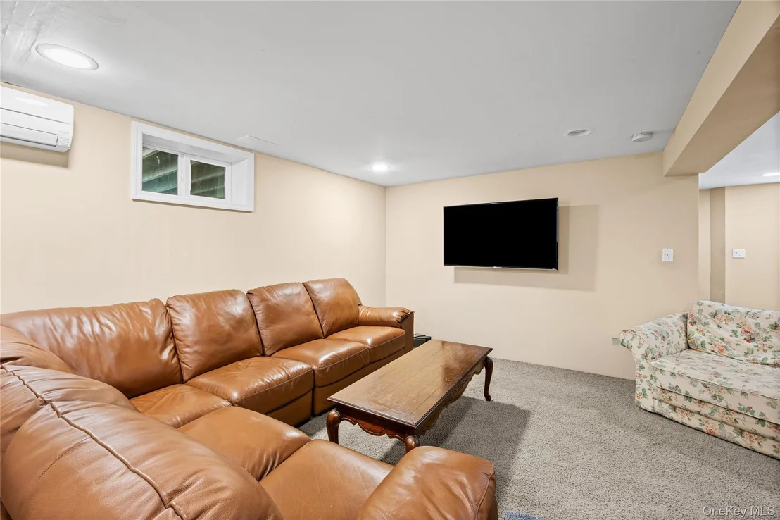 Photo of 45 Marbeth Circle