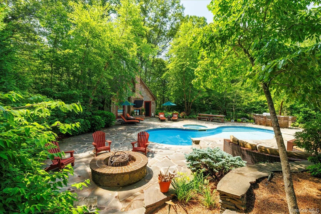 Photo of 1750 Laurel Lake Drive