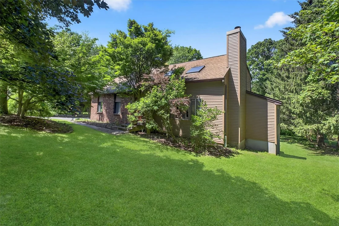 Photo of 53 Mountain View Drive