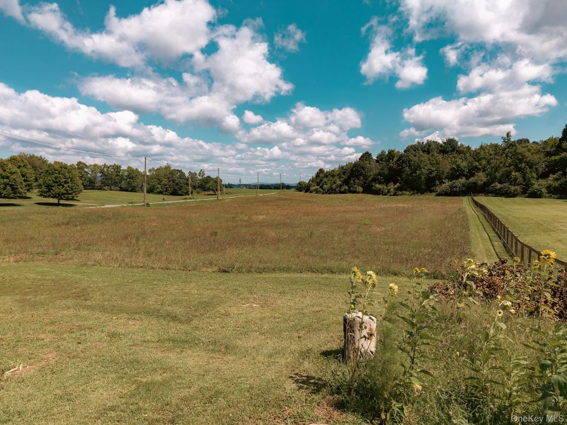 Photo of 1492 County Route 7A