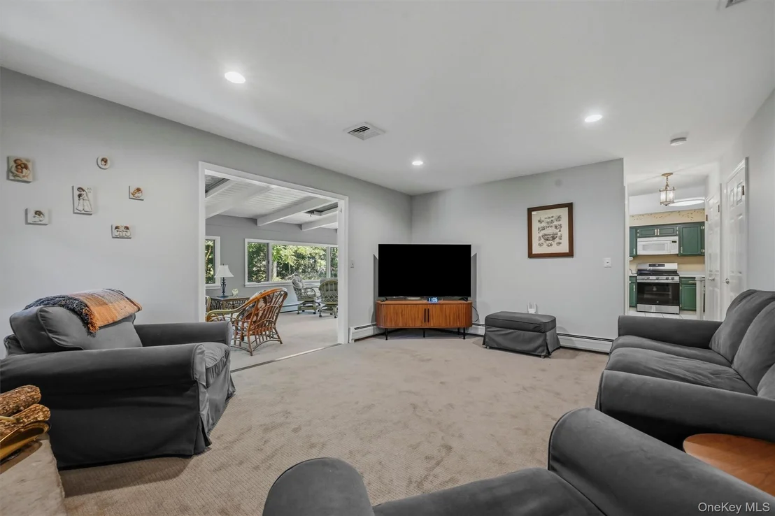 Photo of 24 Gregory Drive