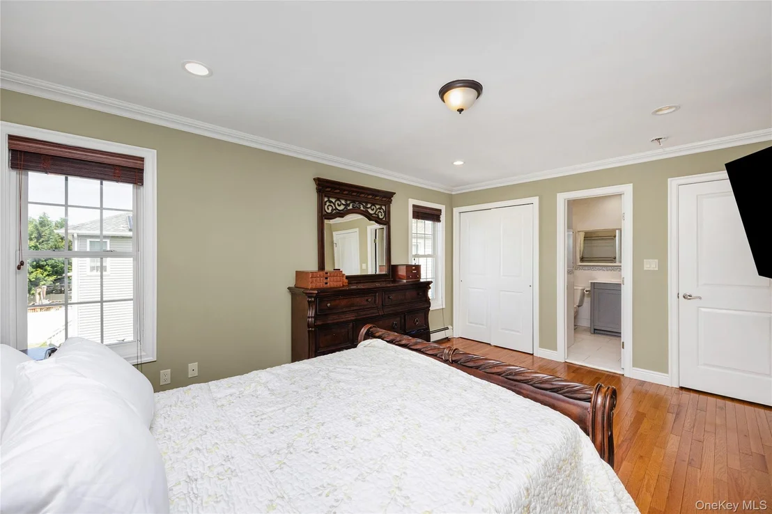 Photo of 2758 Harvard Place