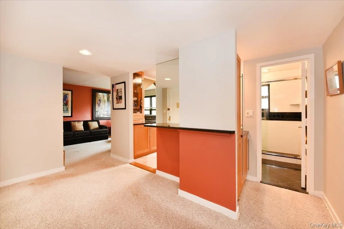 Photo of Unit 3F at 1 TERRACE Circle