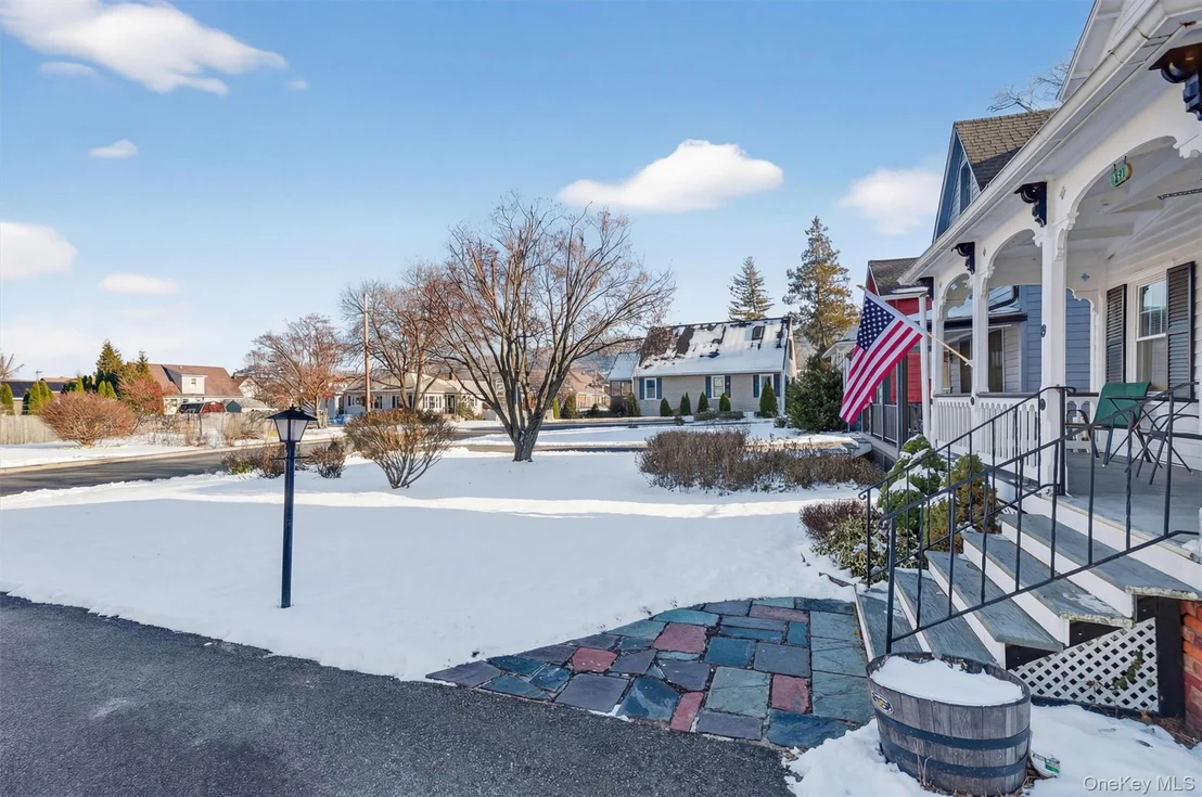 Photo of 69 Beacon Street