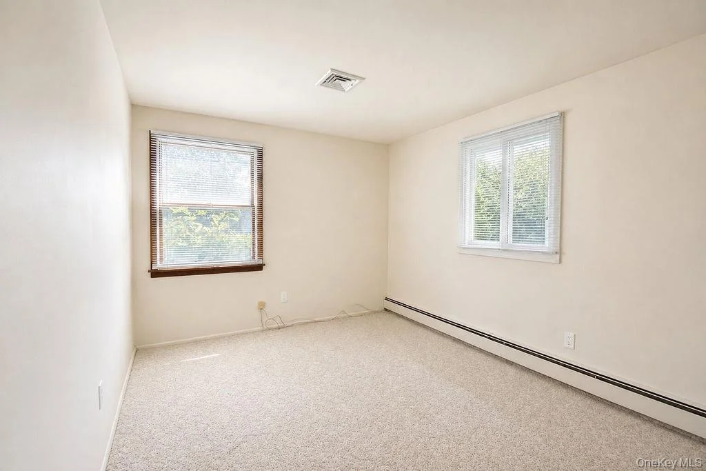 Photo of 6 Budenos Drive