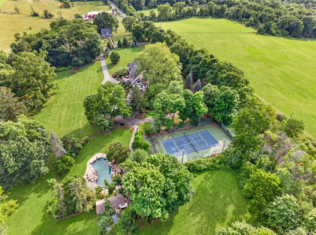 Photo of 155 Arcadia Road