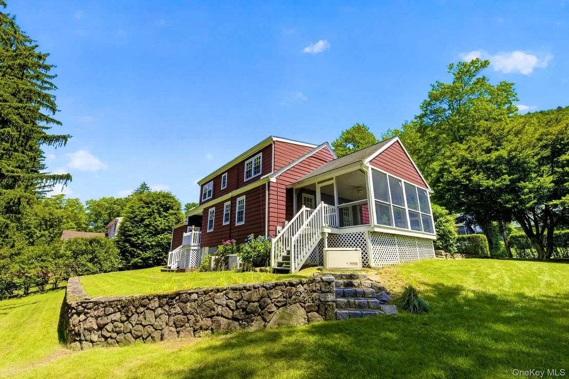 Photo of 17 Pleasant View Avenue