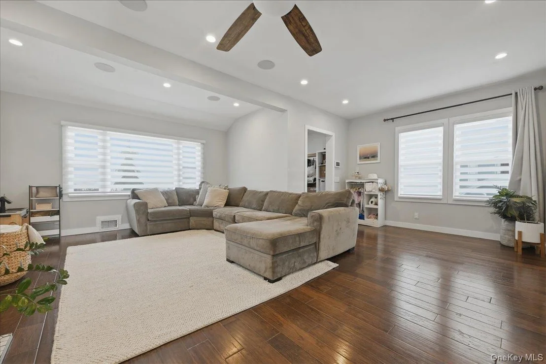 Photo of 98 Vincent Place