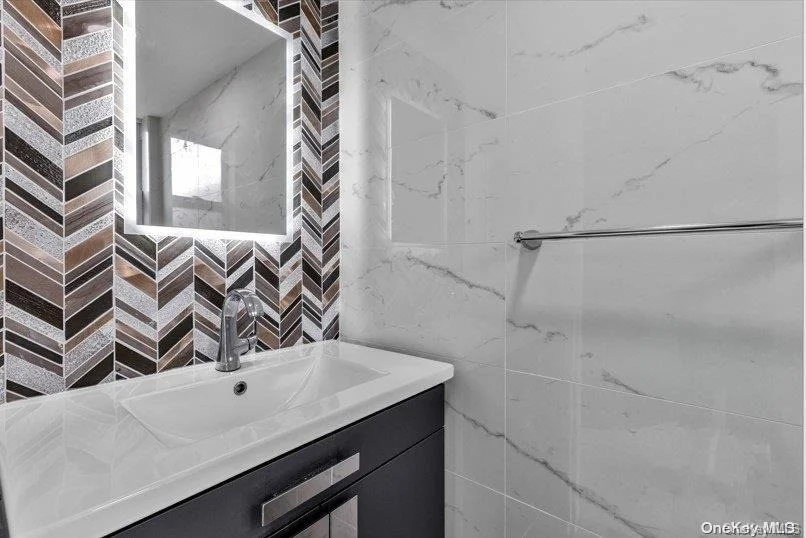 Photo of 10 Herkimer Avenue