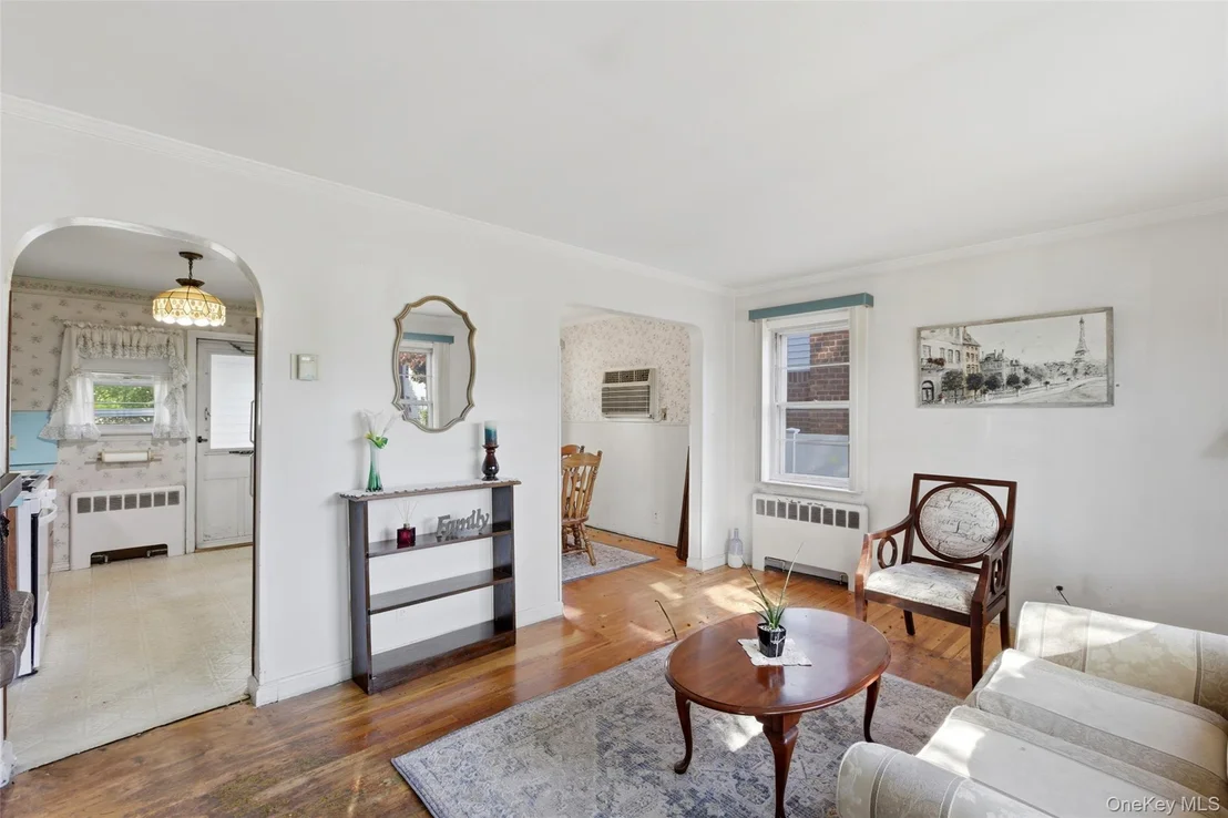 Photo of 116 Prague Street