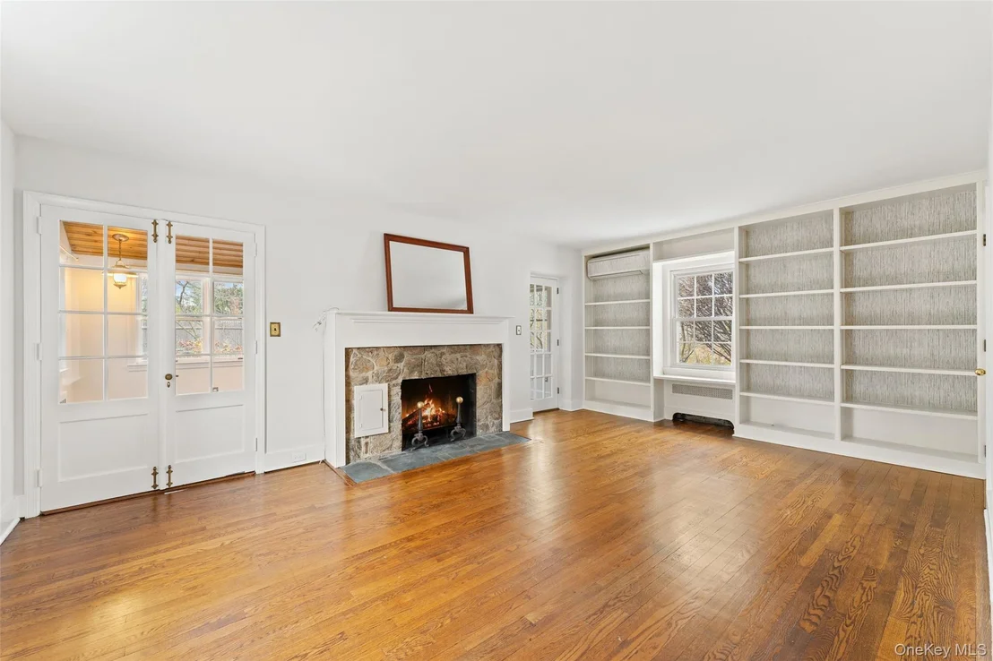 Photo of 1 Winslow Circle