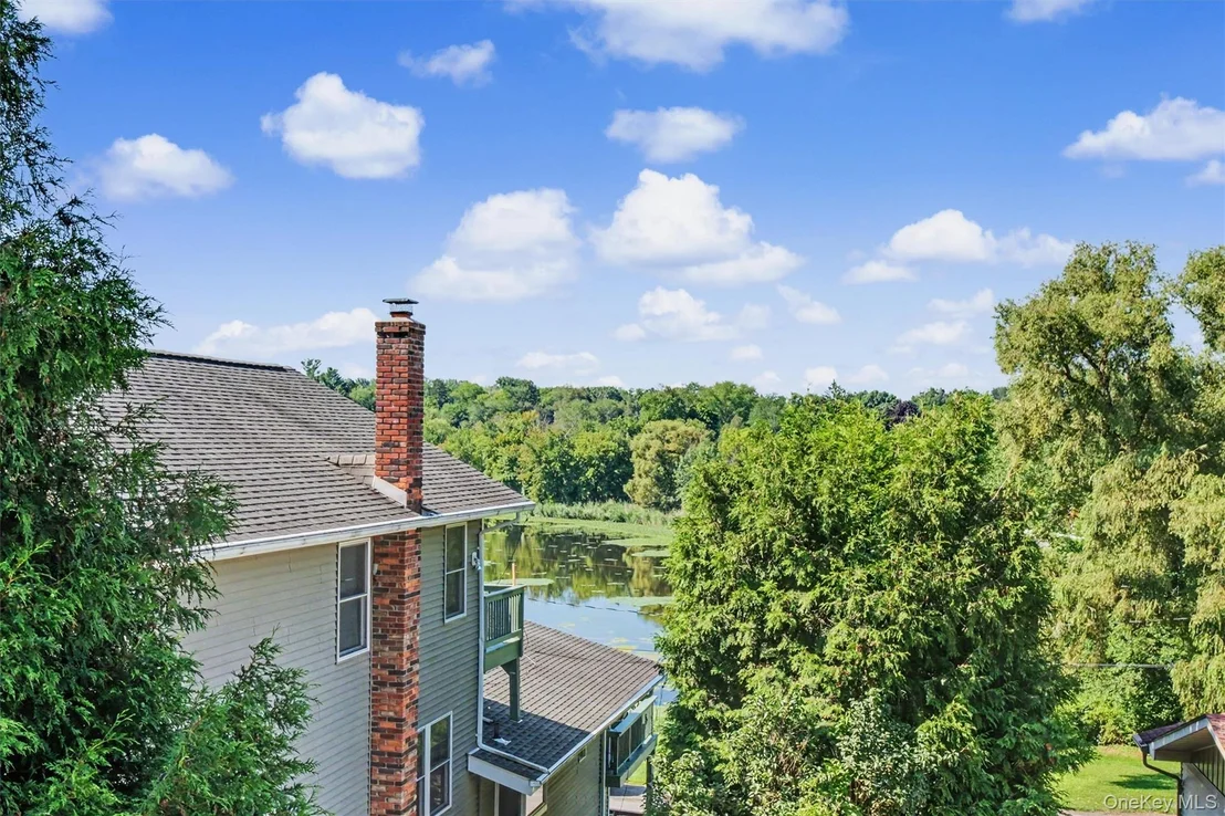 Photo of 33 Grandview Drive