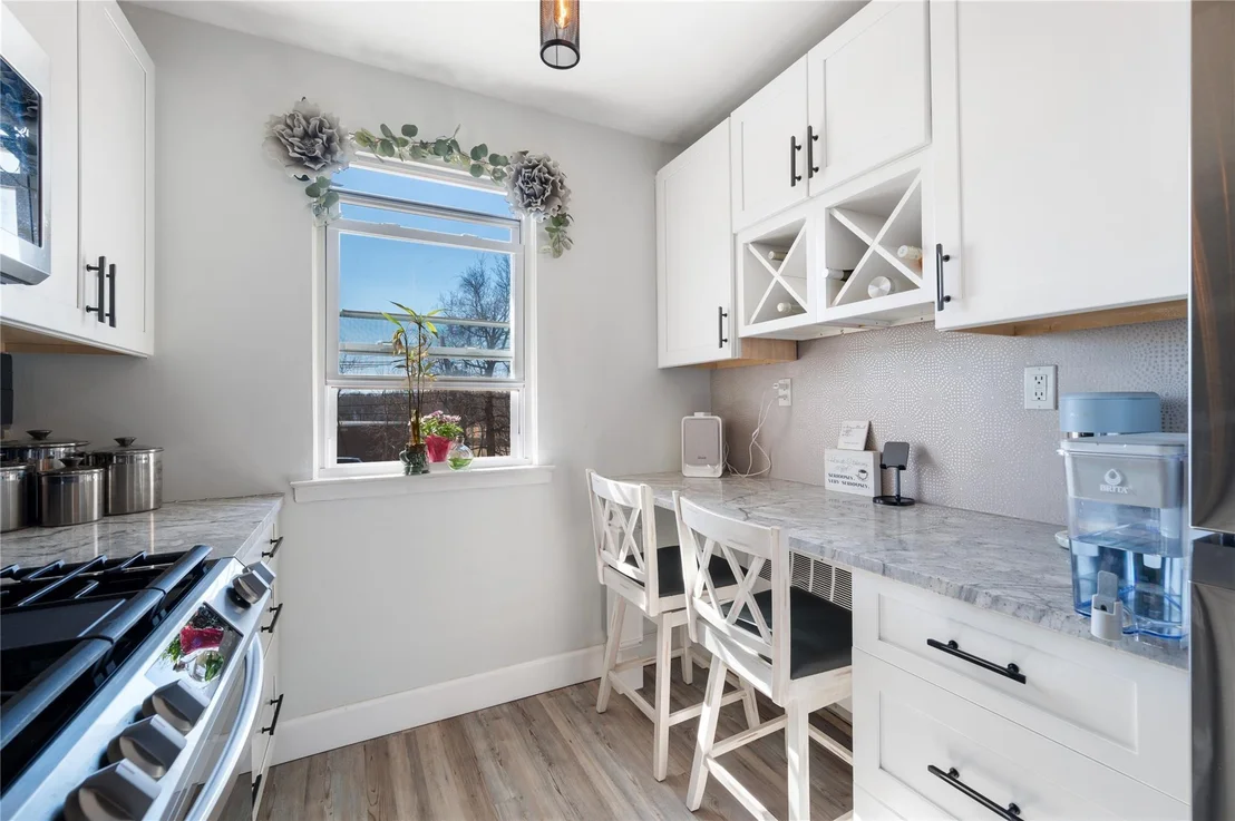 Photo of Unit D at 91 Avon Circle