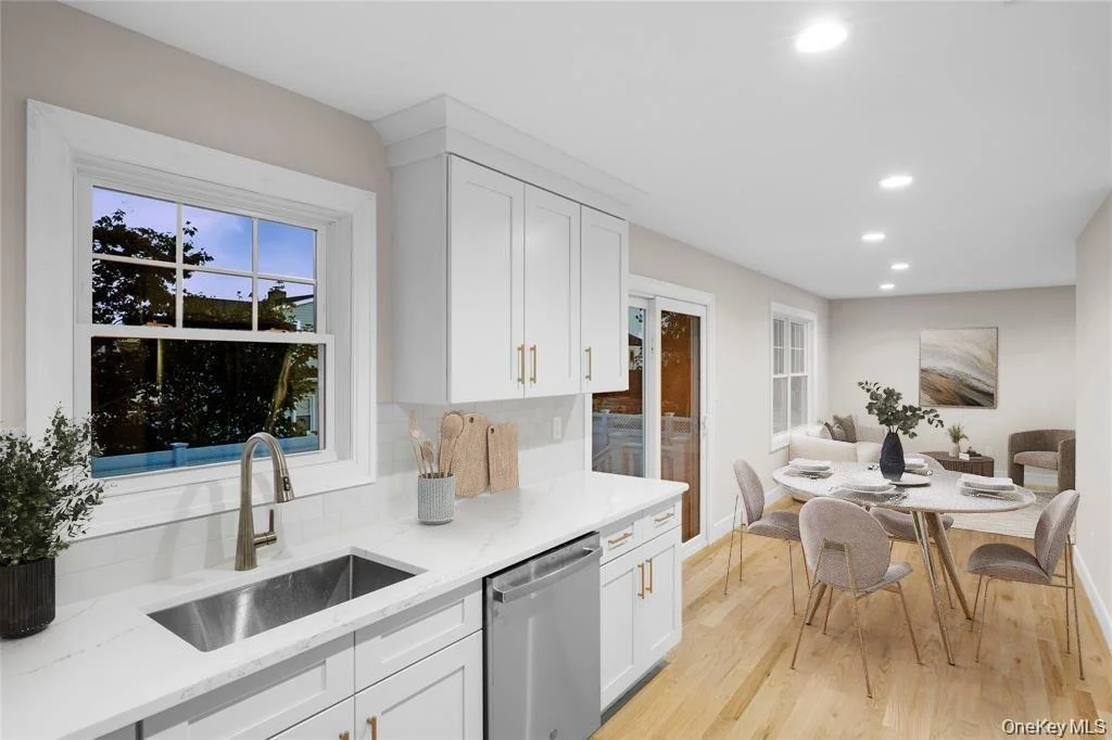 Photo of 335 Evans Avenue