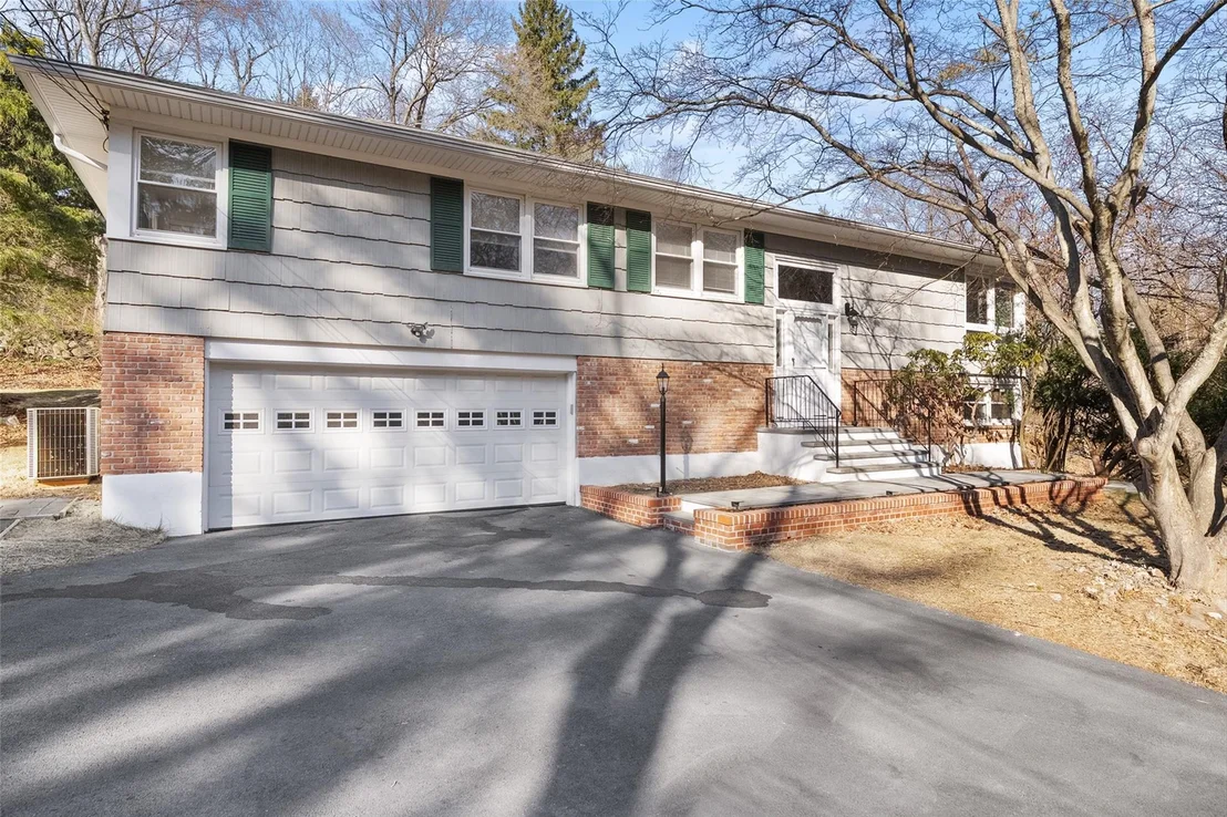 Photo of 16 Garey Drive