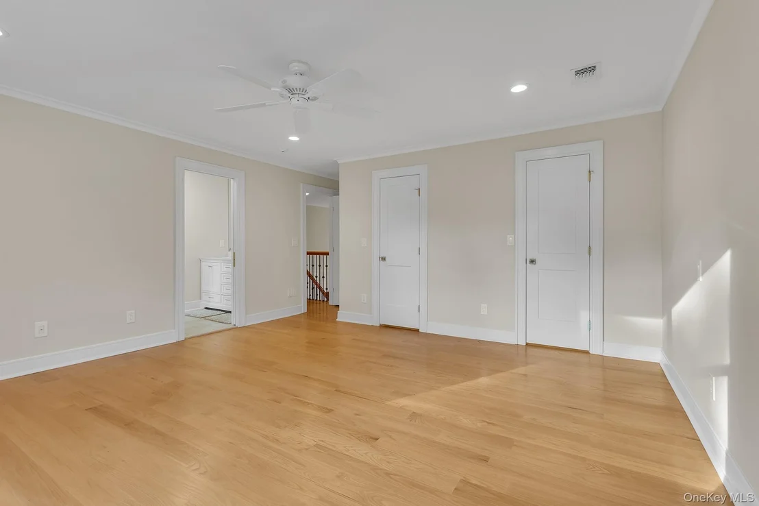 Photo of 23 Overbrook Lane