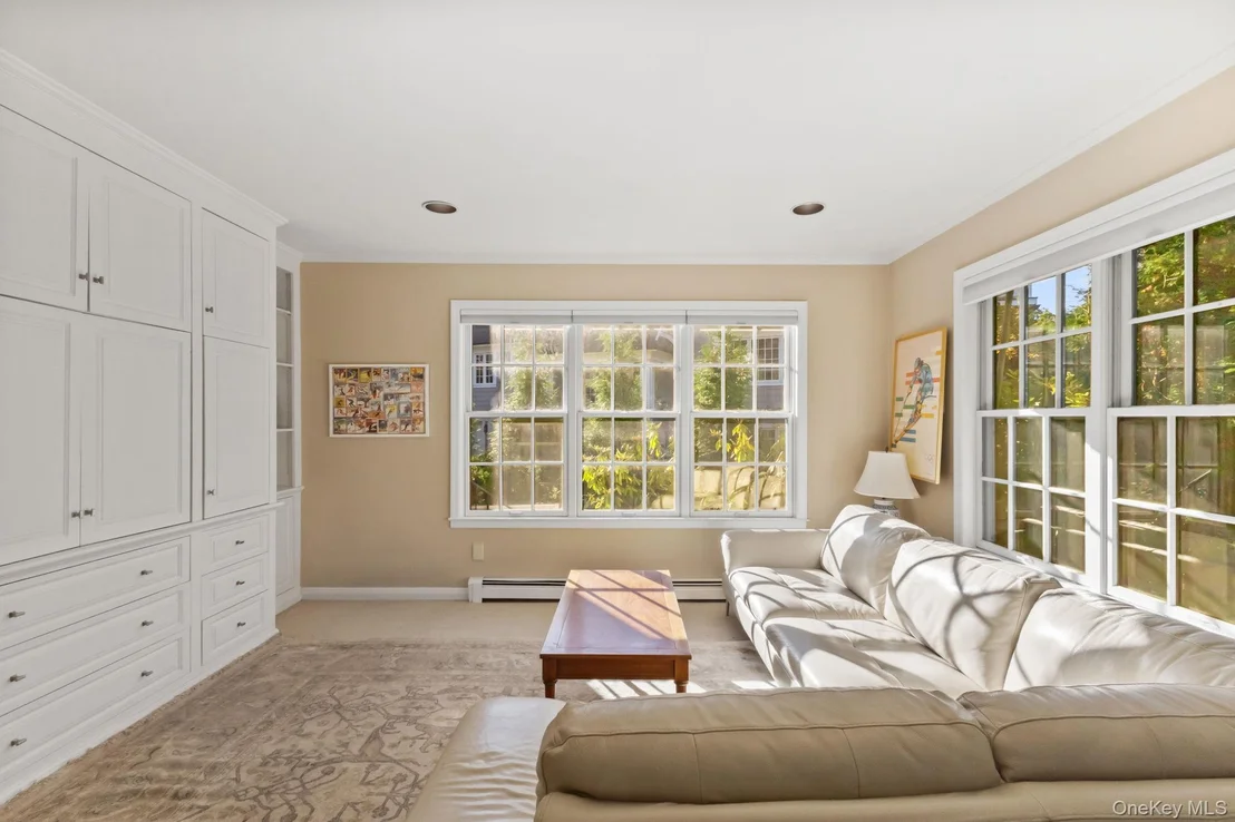 Photo of 30 Studio Lane