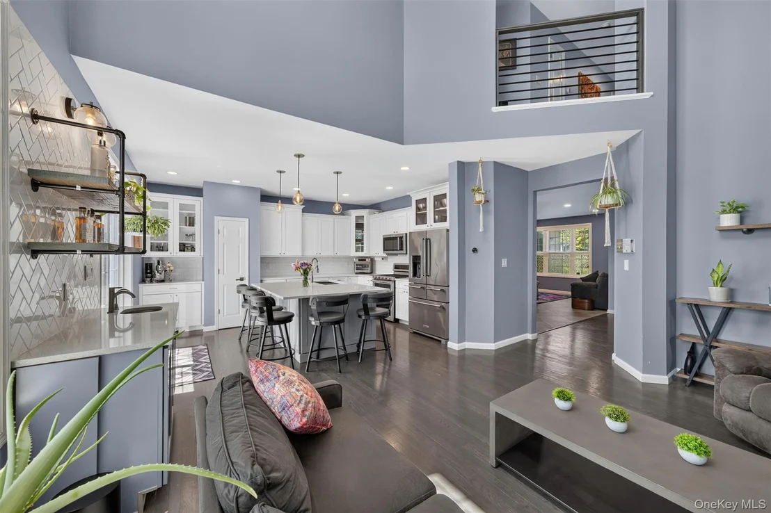 Photo of 38 Pinehurst Circle