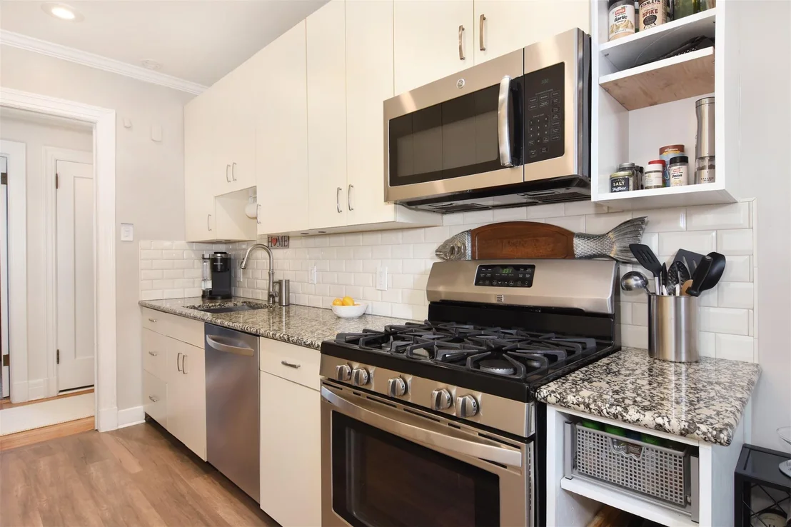 Photo of Unit 2C at 2 Alden Place
