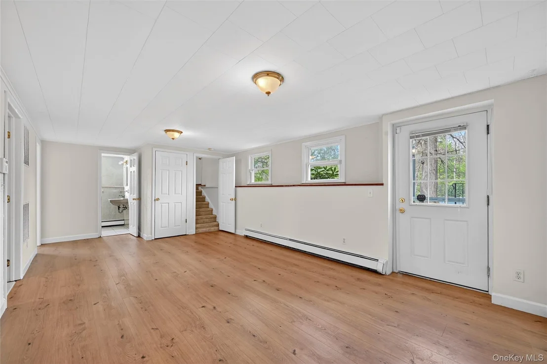 Photo of 31 Monarch Drive