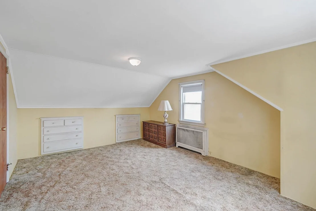 Photo of 108 Foster Boulevard