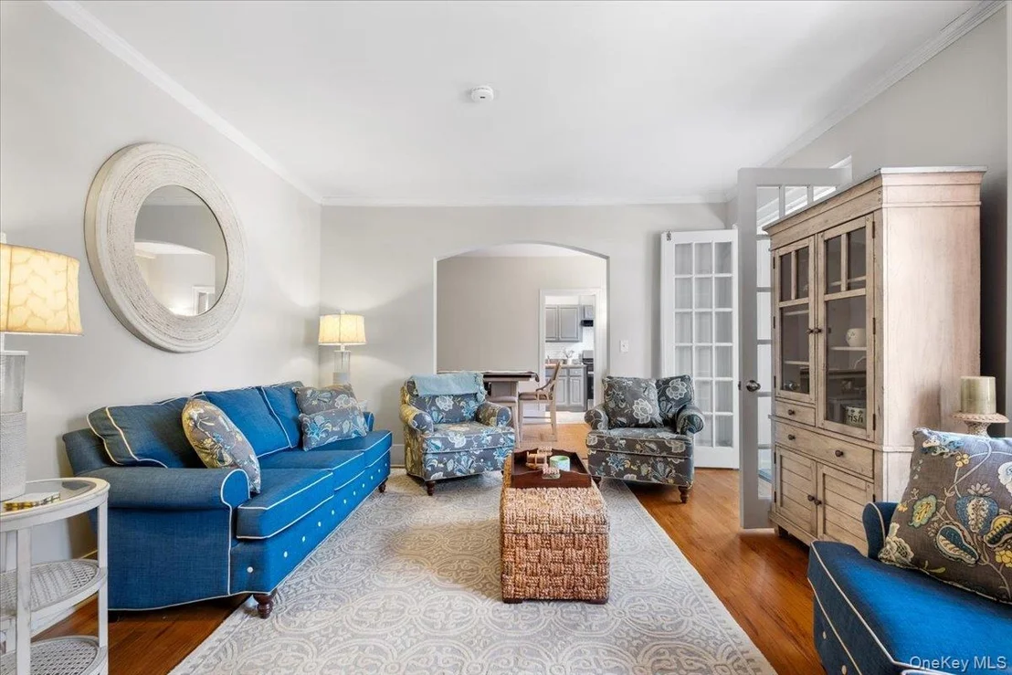 Photo of Unit 3A at 824 Bronx River Road