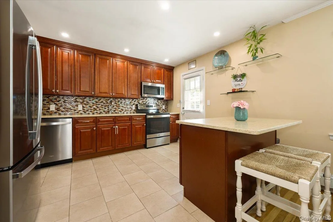 Photo of 120 Sutton Drive