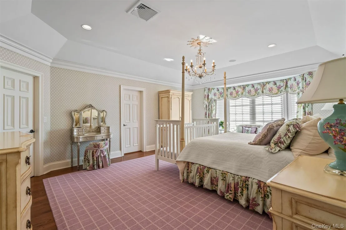 Photo of 697 Short Beach Road