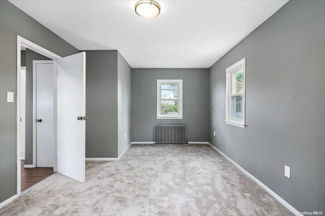 Photo of 187 Plainview Road