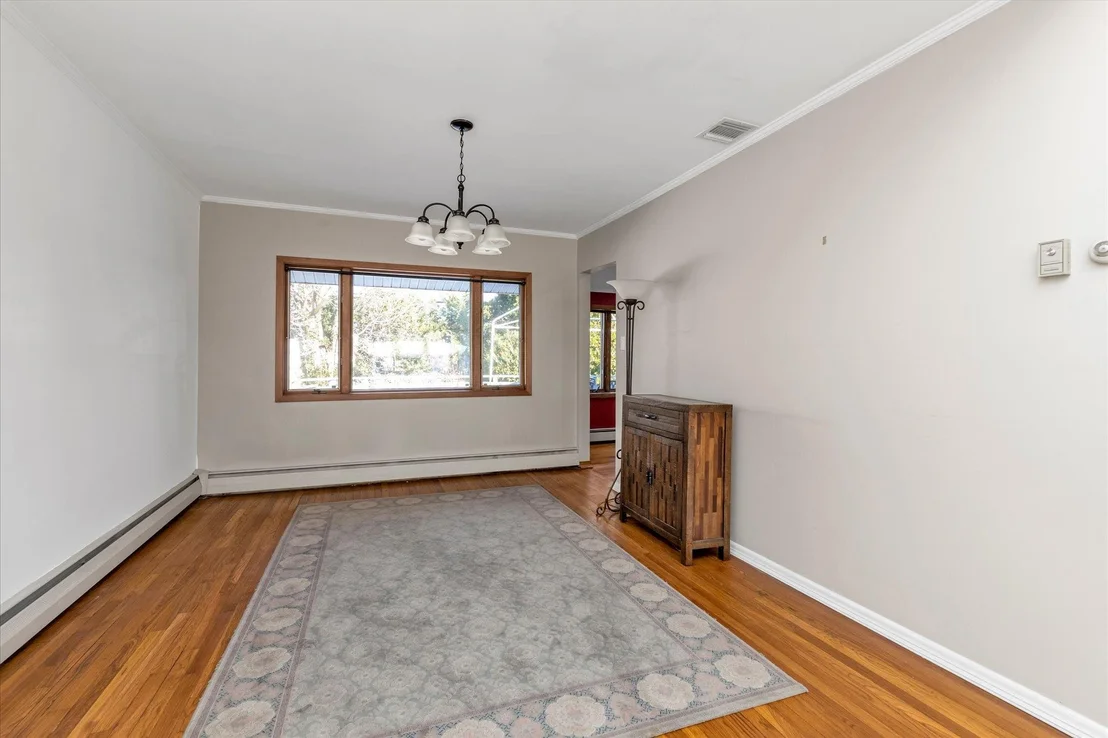 Photo of 62 Flower Lane