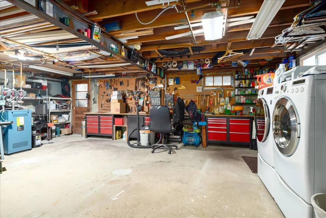 Photo of 897 Second Avenue