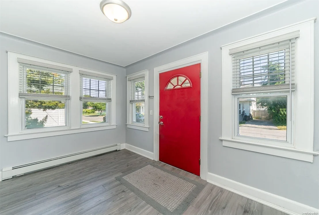 Photo of 32 Herbert Avenue