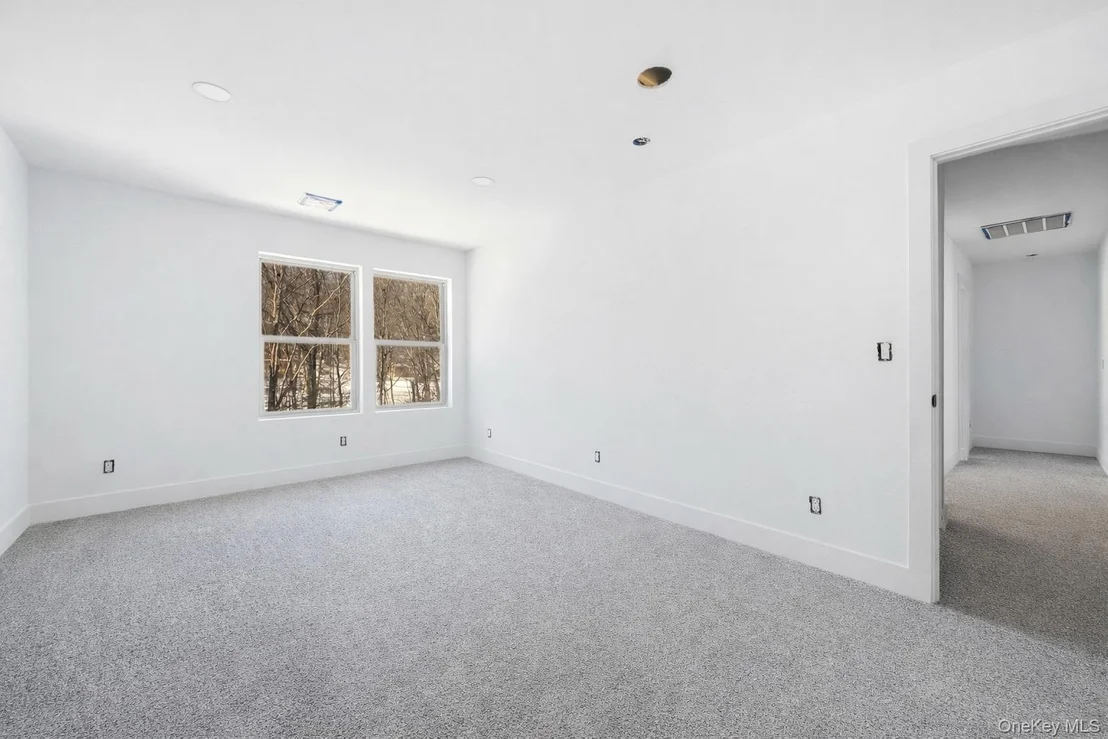 Photo of 525 Millbrook Drive