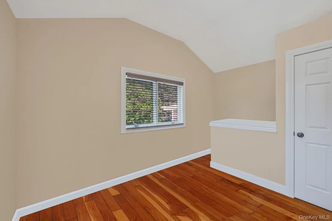 Photo of 25 Cherry Lane