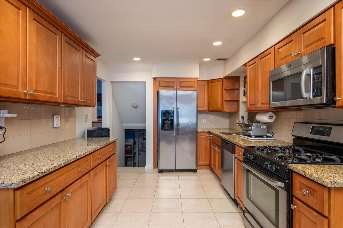 Photo of 3421 Oceanside Road